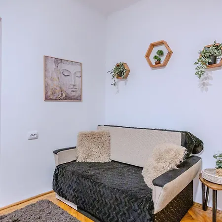 Tree House-old Town Apartamento