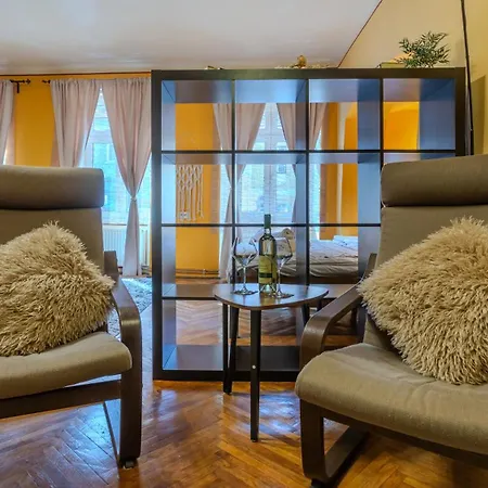 アパート Tree House-old Town