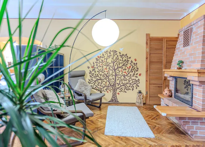 Tree House-old Town Apartment Brasov