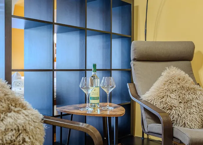 Tree House-old Town Apartment Brasov